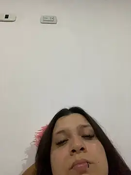 Sophia cyrus11 online show from December 2024 12:03:02 AM