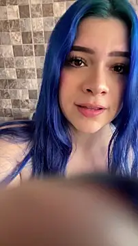Snapshot of Sophia_cyrus11 chatting on May 2026 07:00:02 PM Sophia cyrus11 online show from May 2026 07:00:02 PM