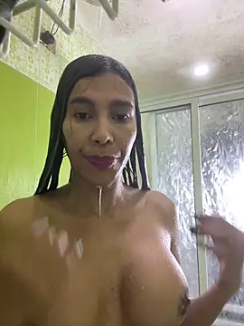 Ebonyxprincess  online show from April 2026 09:21:02 PM