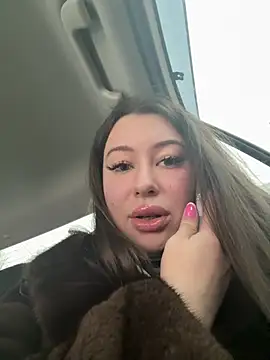 Snapshot of AndreaMood chatting on January 2025 04:31:02 AM AndreaMood online show from January 2025 04:31:02 AM