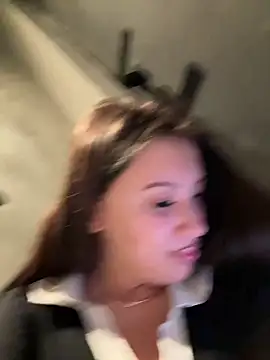 Snapshot of AndreaMood chatting on February 2025 07:34:02 AM AndreaMood online show from February 2025 07:34:02 AM