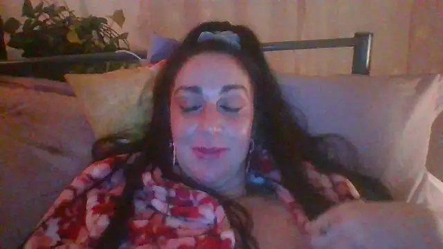 Snapshot of BELLAMORGANE1 chatting on February 2025 09:15:02 PM BELLAMORGANE1 online show from February 2025 09:15:02 PM
