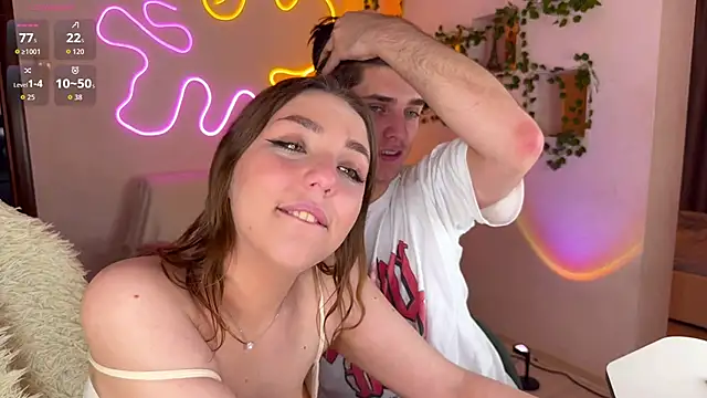 RobertAndLinela online show from September 2025 02:12:01 AM