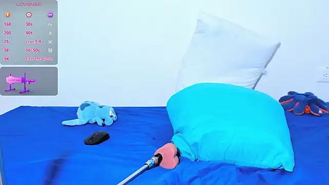 Snapshot of kimreyes_1 chatting on March 2026 05:44:01 AM kimreyes 1 online show from March 2026 05:44:01 AM