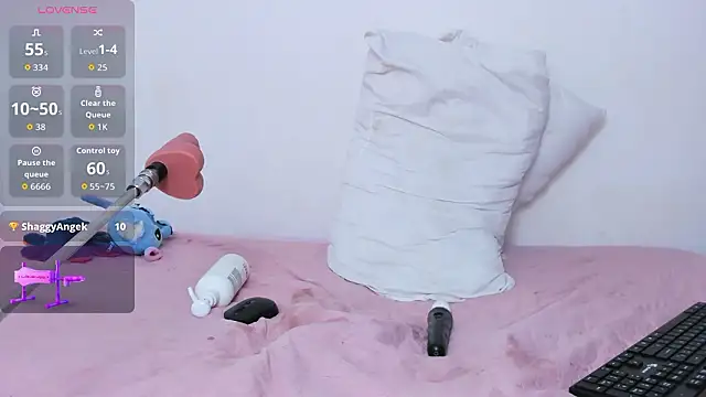 Snapshot of kimreyes_1 chatting on March 2026 08:41:02 AM kimreyes 1 online show from March 2026 08:41:02 AM