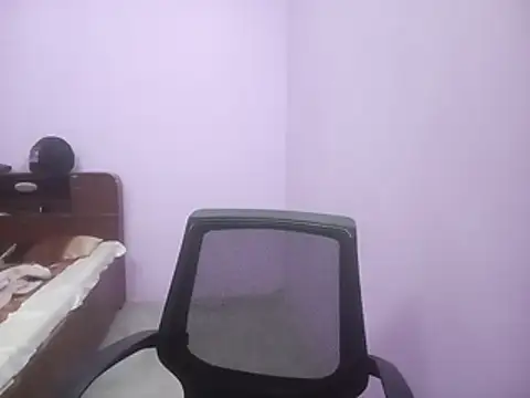 Snapshot of IamRentedBoybfriend chatting on December 2025 02:31:02 AM IamRentedBoybfriend online show from December 2025 02:31:02 AM