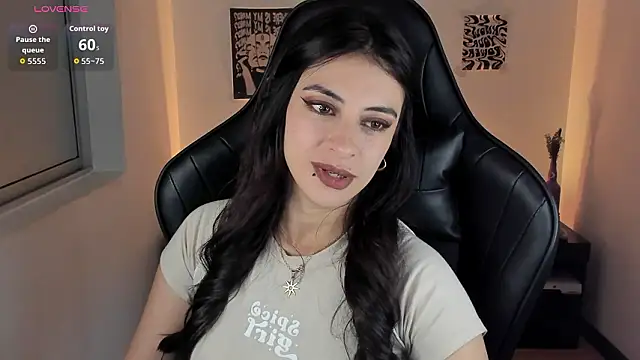 nala-saphir online show from March 2026 07:02:02 AM