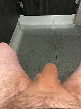 Snapshot of 22TT2295 chatting on March 2025 08:21:02 AM 22TT2295 online show from March 2025 08:21:02 AM