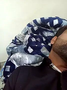 Snapshot of playboyz77 chatting on January 2025 09:17:02 AM playboyz77 online show from January 2025 09:17:02 AM