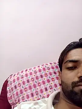 Snapshot of playboyz77 chatting on January 2025 07:52:02 AM playboyz77 online show from January 2025 07:52:02 AM