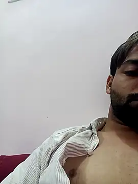 Snapshot of playboyz77 chatting on January 2025 03:04:02 AM playboyz77 online show from January 2025 03:04:02 AM