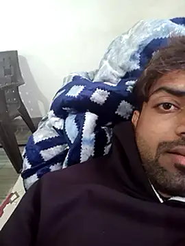 Snapshot of playboyz77 chatting on February 2025 05:07:02 AM playboyz77 online show from February 2025 05:07:02 AM