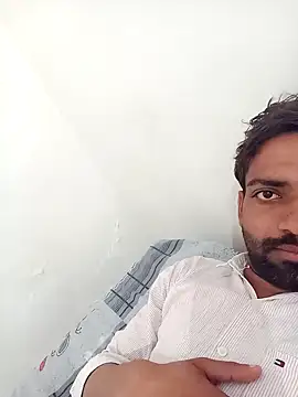 Snapshot of playboyz77 chatting on February 2025 07:15:01 AM playboyz77 online show from February 2025 07:15:01 AM