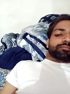 Snapshot of playboyz77 chatting on February 2025 06:21:01 PM playboyz77 online show from February 2025 06:21:01 PM