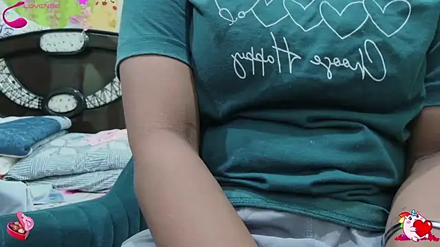 sexyhoney27 online show from November 2025 11:45:01 AM