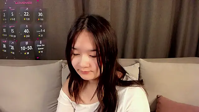 Maekko online show from May 2026 05:29:02 PM