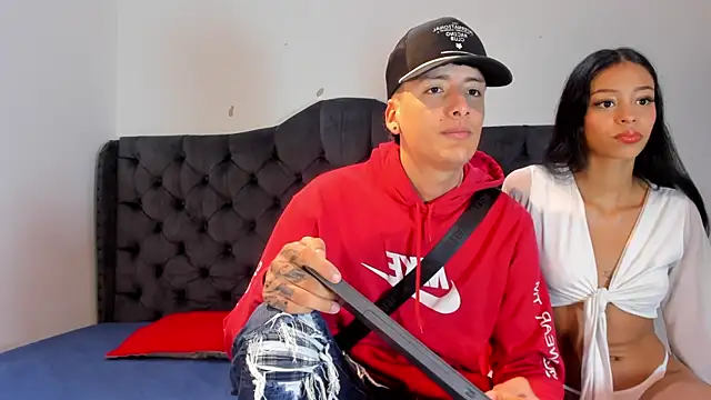 Snapshot of two_milkyway chatting on November 2025 12:41:02 PM two milkyway online show from November 2025 12:41:02 PM