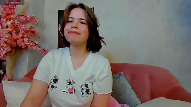 Snapshot of EricaElliott chatting on February 2025 10:32:02 AM EricaElliott online show from February 2025 10:32:02 AM