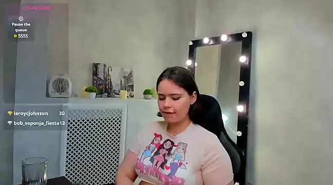 Snapshot of EricaElliott chatting on February 2025 07:20:01 AM EricaElliott online show from February 2025 07:20:01 AM