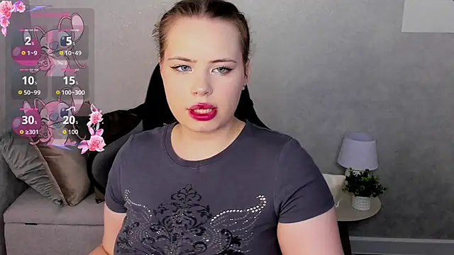 Snapshot of EricaElliott chatting on October 2025 06:23:02 AM EricaElliott online show from October 2025 06:23:02 AM