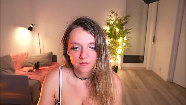 Magnetic Amy online show from May 2026 09:20:01 PM