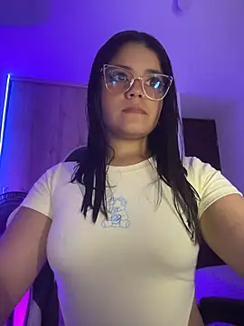 pretty angela1 online show from June 2026 06:23:01 AM