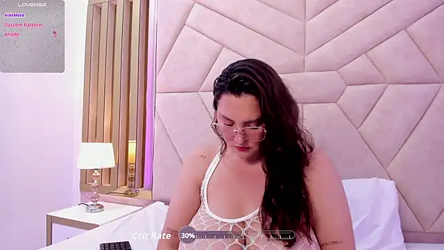 LunaPleasure online show from November 2025 05:40:02 AM