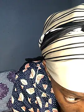 Snapshot of xxSexyTalia28 chatting on March 2026 10:05:02 PM xxSexyTalia28 online show from March 2026 10:05:02 PM