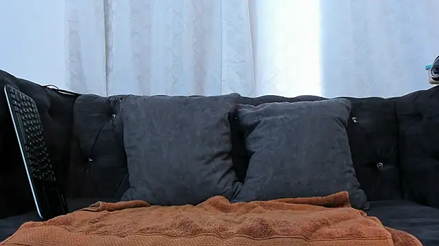 Snapshot of nicklause_froid chatting on February 2025 07:19:02 PM nicklause froid online show from February 2025 07:19:02 PM