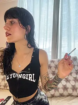 indira k online show from November 2025 03:45:01 PM