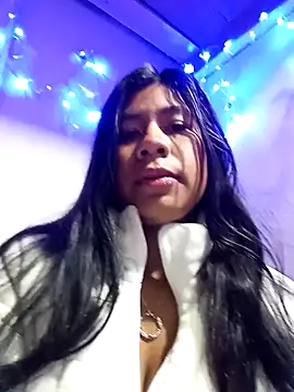 Snapshot of Pamelamilkk_1007 chatting on December 2024 08:28:02 AM Pamelamilkk 1007 online show from December 2024 08:28:02 AM