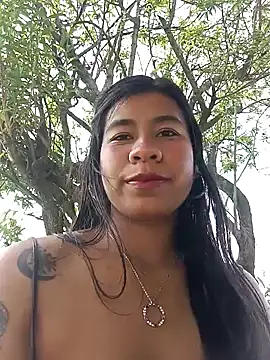 Snapshot of Pamelamilkk_1007 chatting on January 2025 07:38:01 PM Pamelamilkk 1007 online show from January 2025 07:38:01 PM