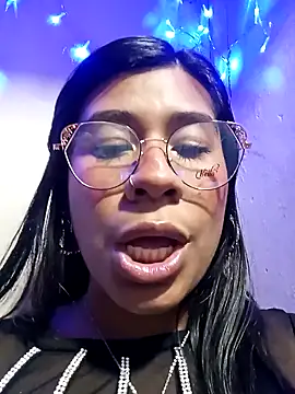 Snapshot of Pamelamilkk_1007 chatting on February 2025 04:14:02 AM Pamelamilkk 1007 online show from February 2025 04:14:02 AM