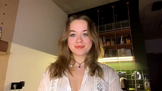 RoxyStar17 online show from January 2025 08:34:02 PM