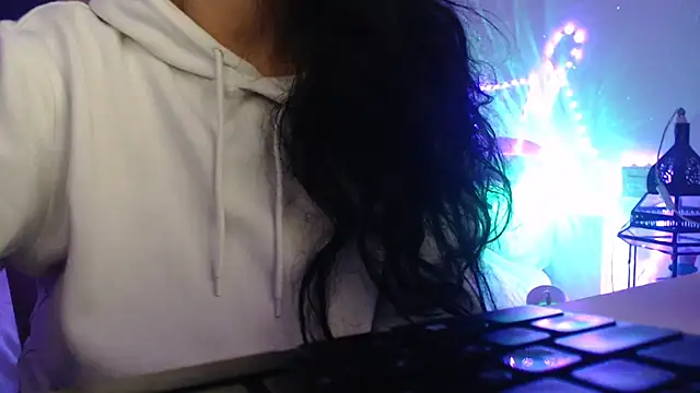 Snapshot of LasolitaAuri chatting on February 2026 06:26:01 PM LasolitaAuri online show from February 2026 06:26:01 PM