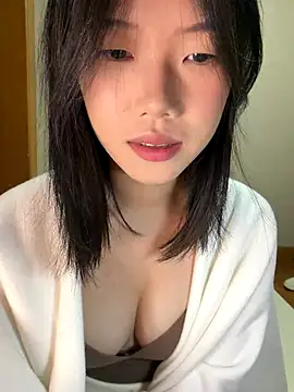 Snapshot of berberson chatting on November 2025 09:52:01 AM berberson online show from November 2025 09:52:01 AM