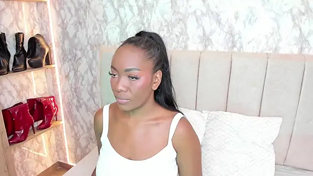 whiitneyfox online show from September 2025 12:27:01 AM