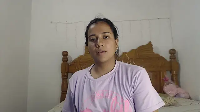 Coral0403 online show from February 2025 01:57:02 AM