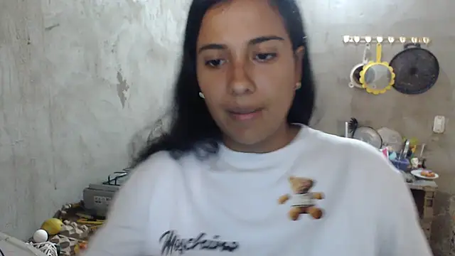 Coral0403 online show from March 2025 09:43:02 PM