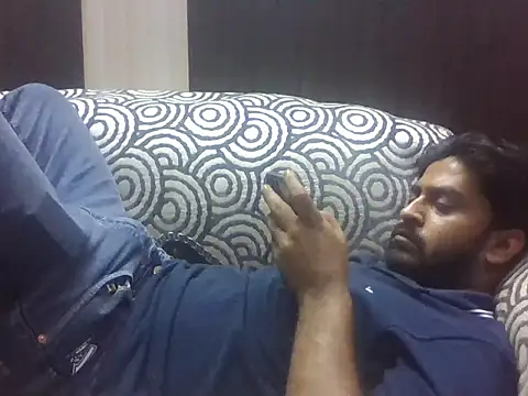 indihotguy online show from October 2025 02:39:02 PM