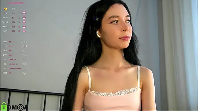 Snapshot of LittleOriana chatting on October 2025 10:00:02 AM LittleOriana online show from October 2025 10:00:02 AM