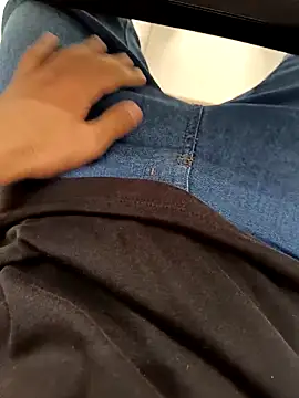 novinhosfd online show from February 2026 06:46:01 PM