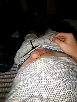 Horny  guy5 online show from December 2024 10:05:01 PM