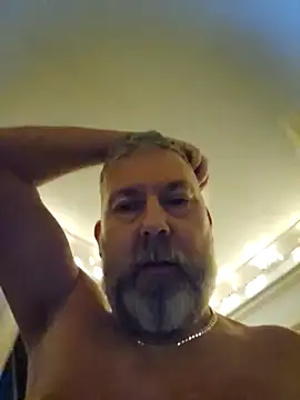Naked Uk Guy online show from December 2024 11:10:01 PM