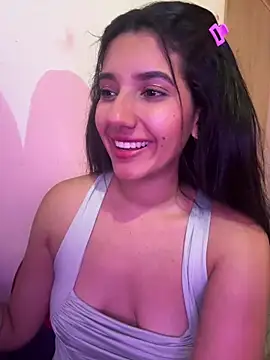 Snapshot of emmariders2 chatting on October 2025 02:07:02 PM emmariders2 online show from October 2025 02:07:02 PM