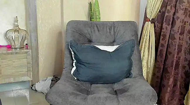 benjamincol online show from February 2025 08:58:02 PM