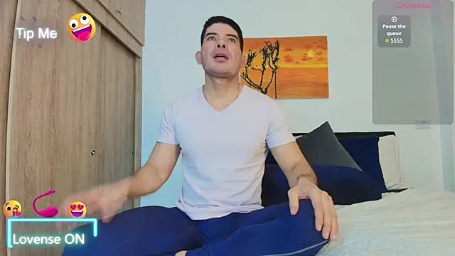 Andrewstelle coleman online show from October 2025 04:01:01 AM