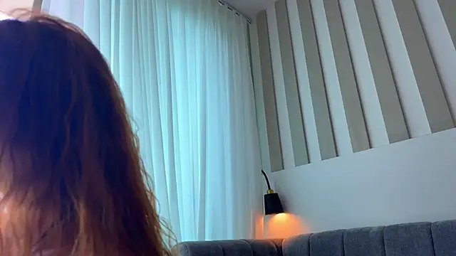 Carolyn Smith online show from September 2025 01:19:02 AM