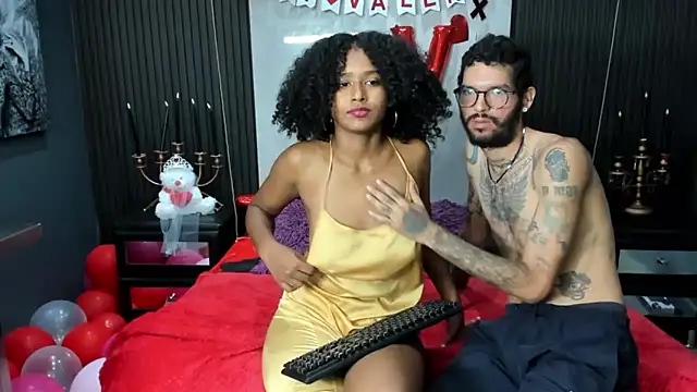 Snapshot of JenniferandBen chatting on February 2025 01:29:02 AM JenniferandBen online show from February 2025 01:29:02 AM