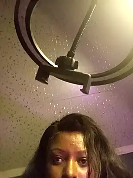 nia brownn online show from November 2025 03:19:01 AM